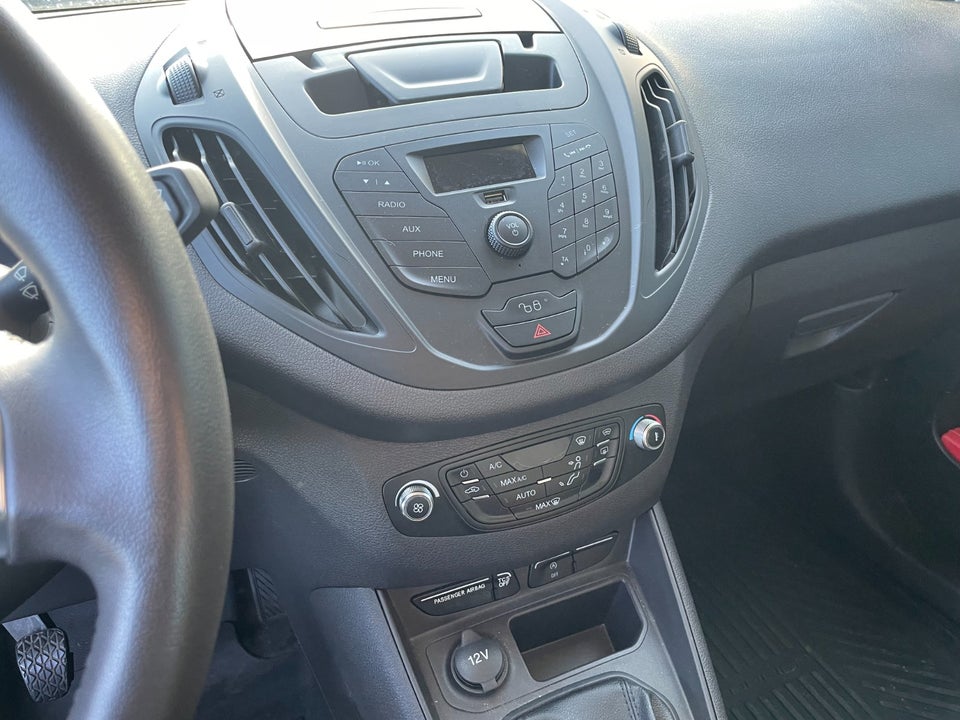 Ford Transit Courier 1,0 EcoBoost Limited