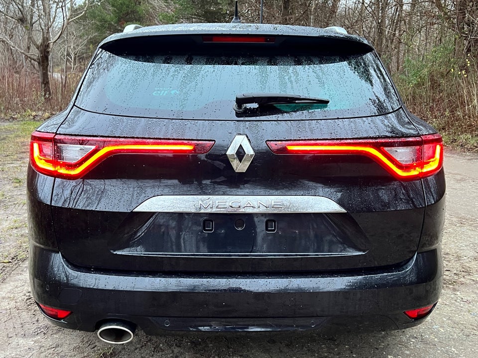 Renault Megane IV 1,3 TCe 140 Bose Edition Sport Tourer EDC 5d