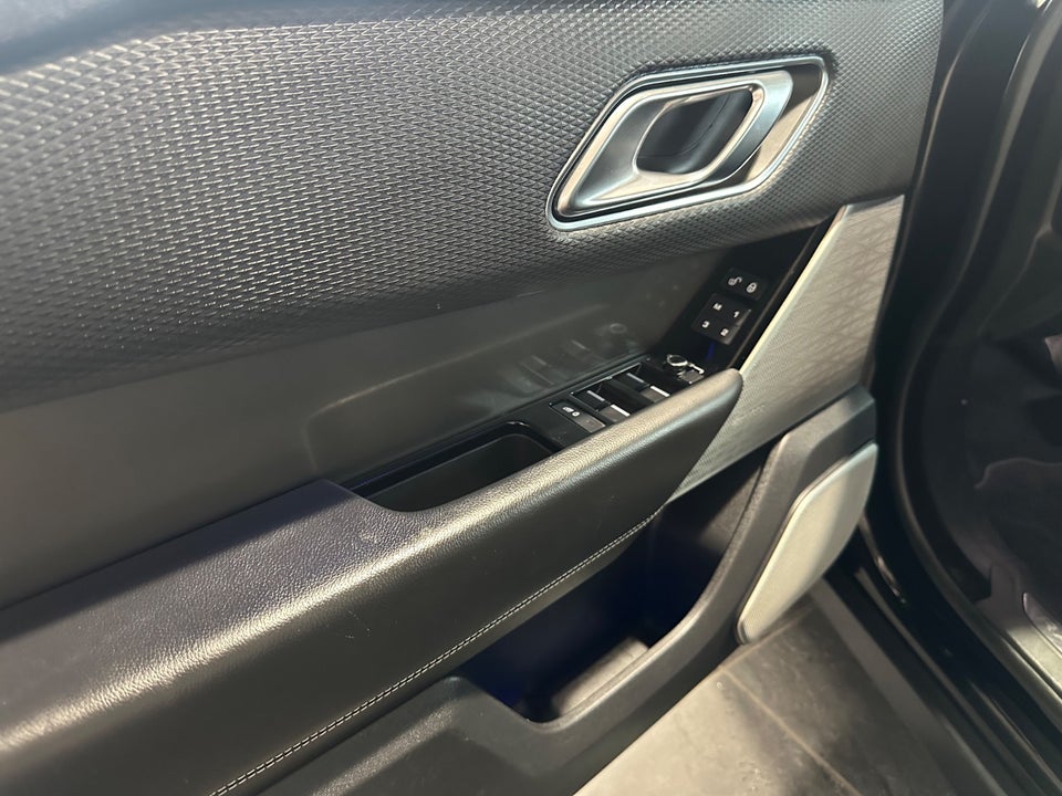 Land Rover Range Rover Velar 3,0 D300 SE aut. Van 5d