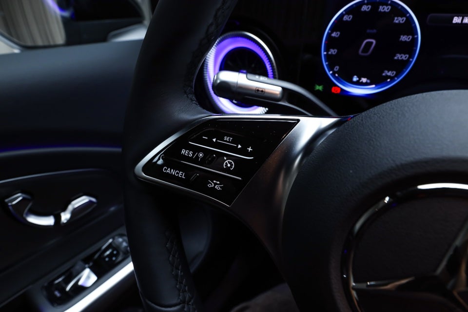 Mercedes CLA250+ electric Progressive Premium 4d