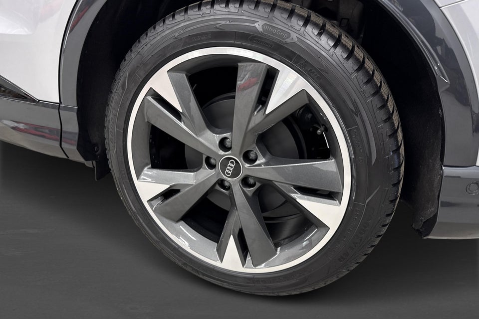 Audi Q4 e-tron 45 S-line Edition 5d