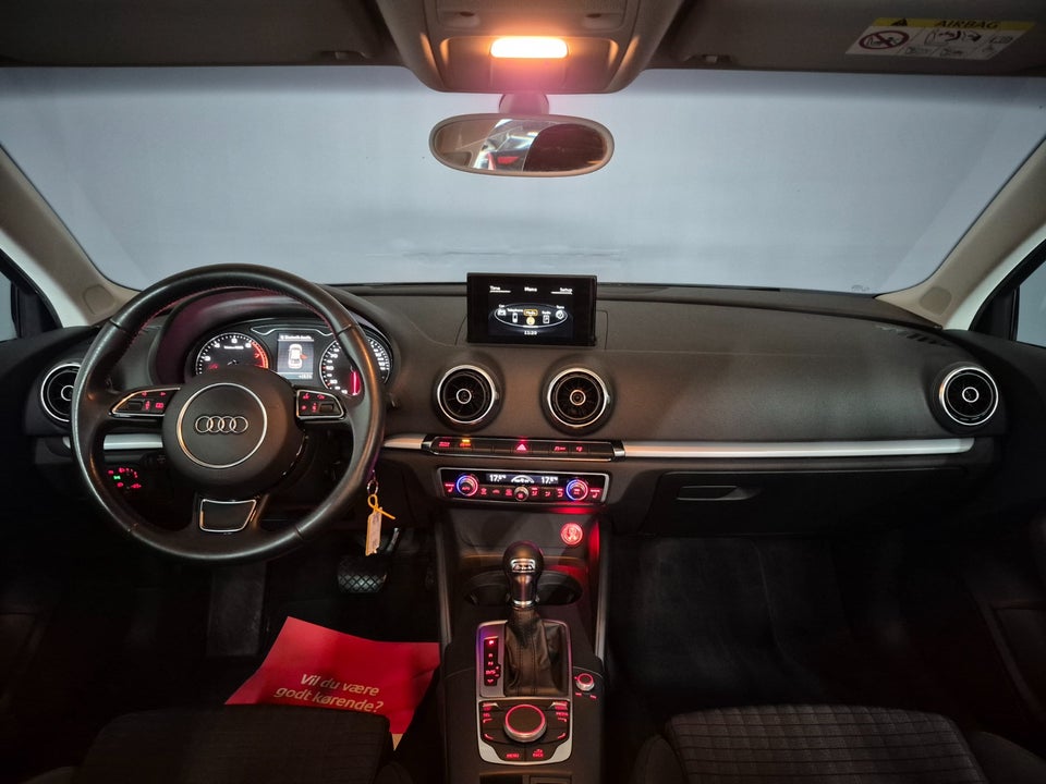 Audi A3 1,4 TFSi 140 Ambition S-tr. 4d