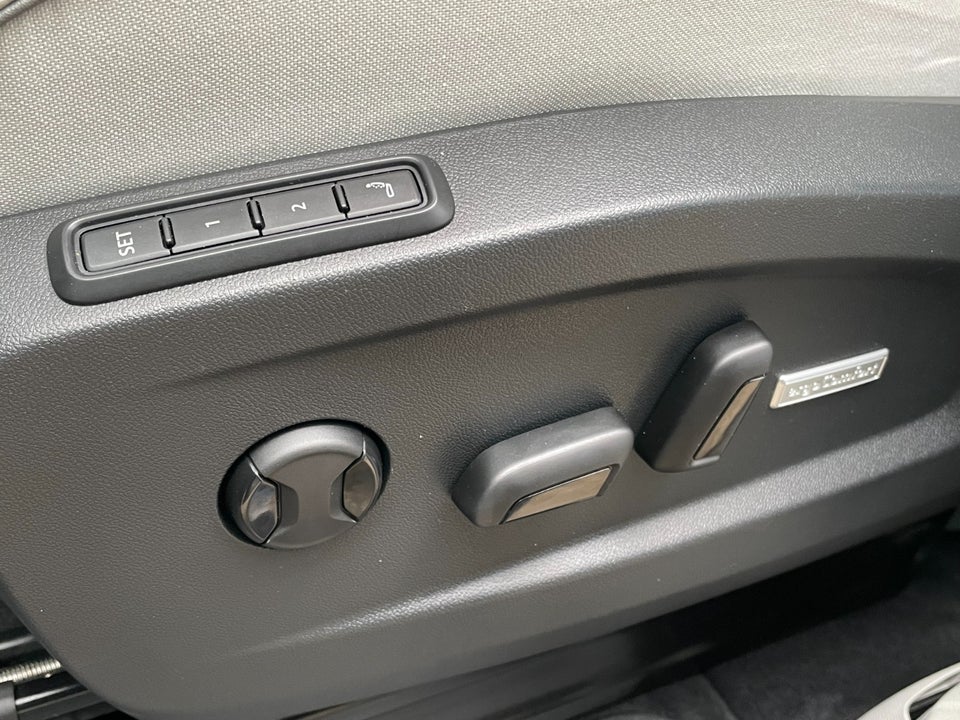 VW ID.Buzz 77 Style SWB 5d