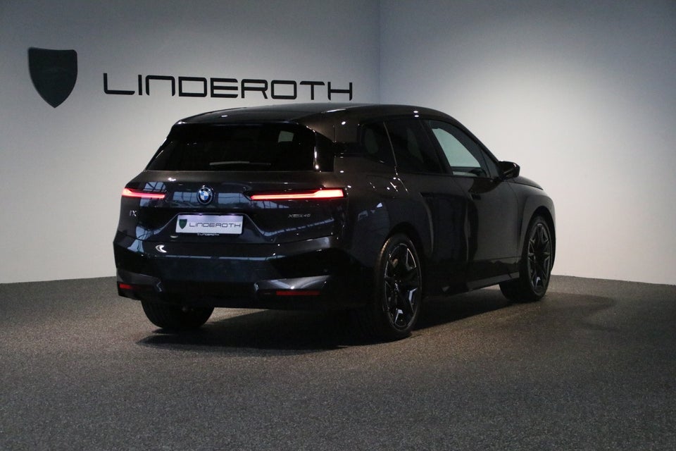 BMW iX xDrive40 5d