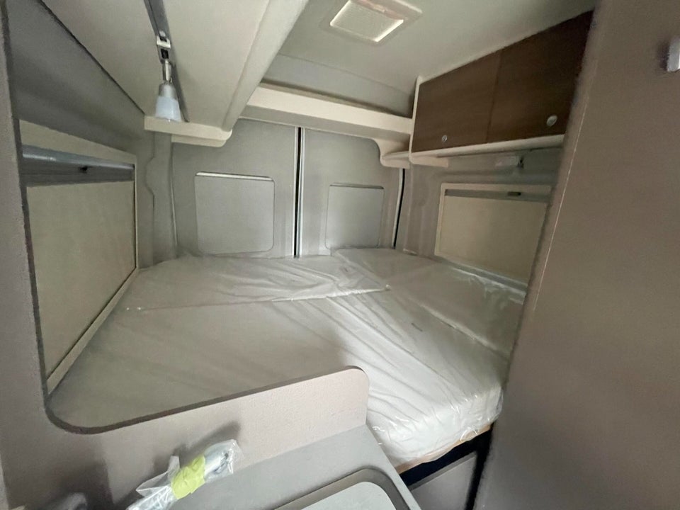 Etrusco CV600DF 2,0 aut. 4d