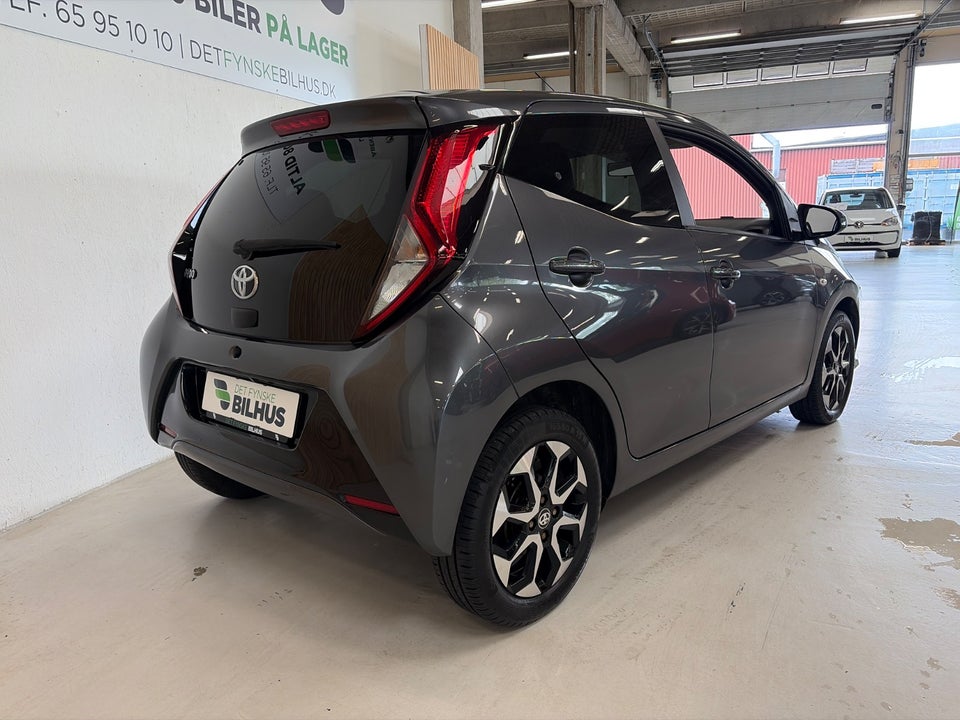 Toyota Aygo 1,0 VVT-i x-cite 5d