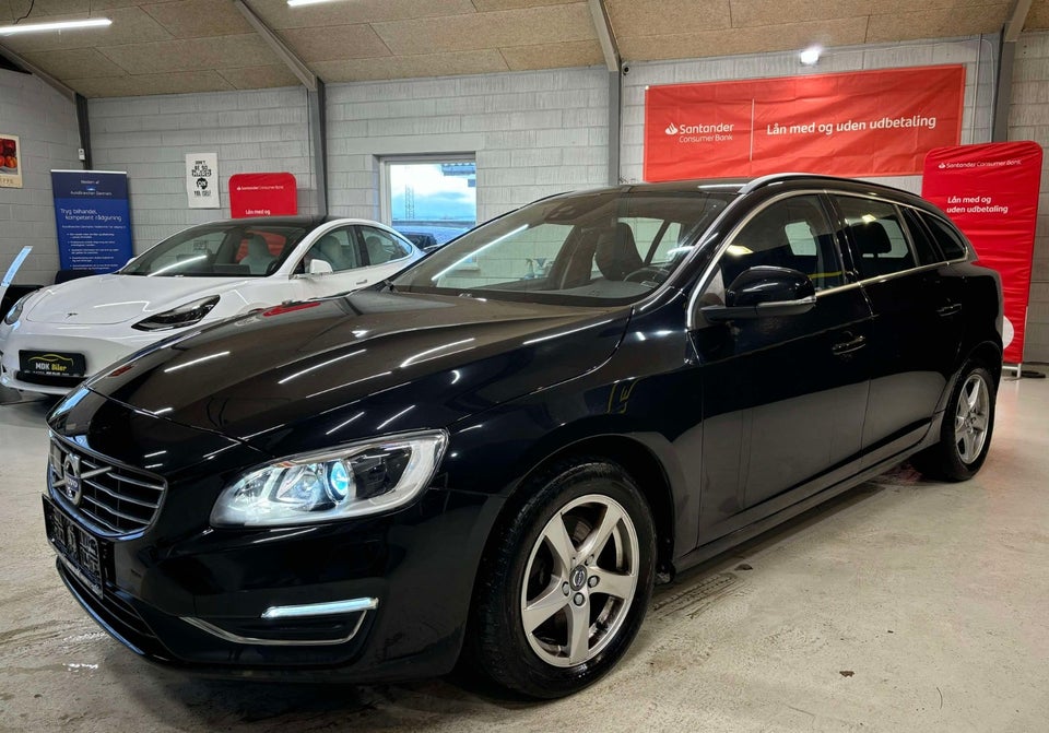 Volvo V60 1,5 T3 152 Momentum aut. 5d