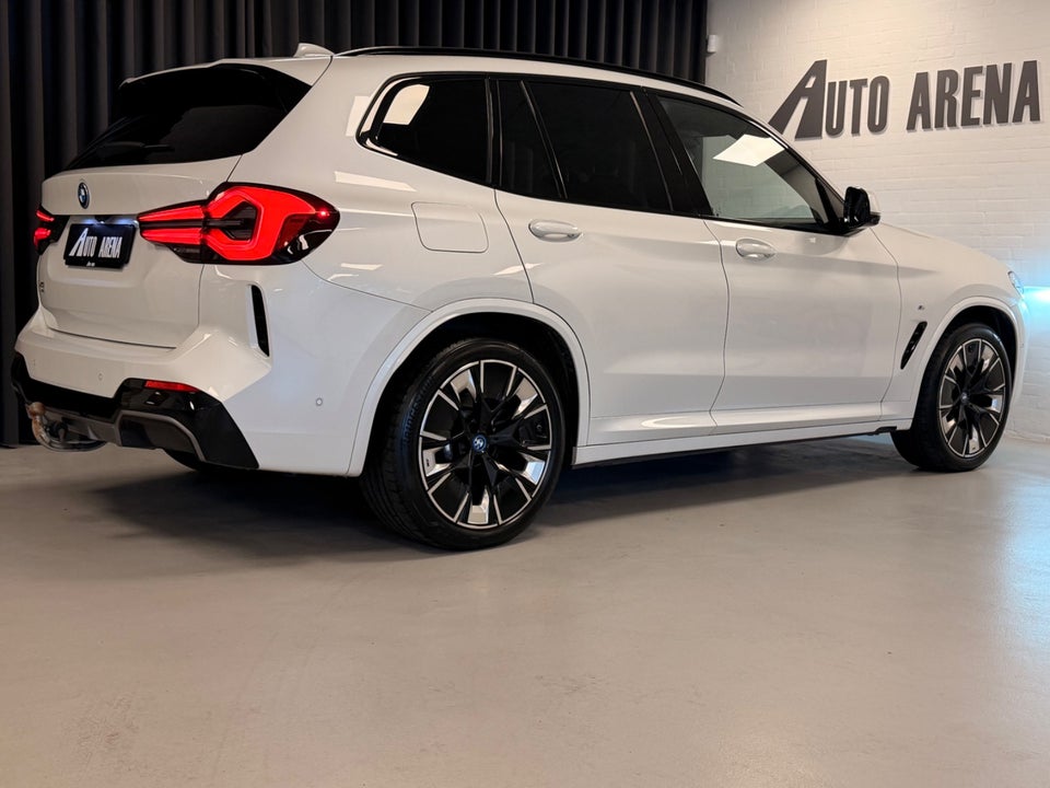 BMW iX3 Charged Plus M-Sport 5d