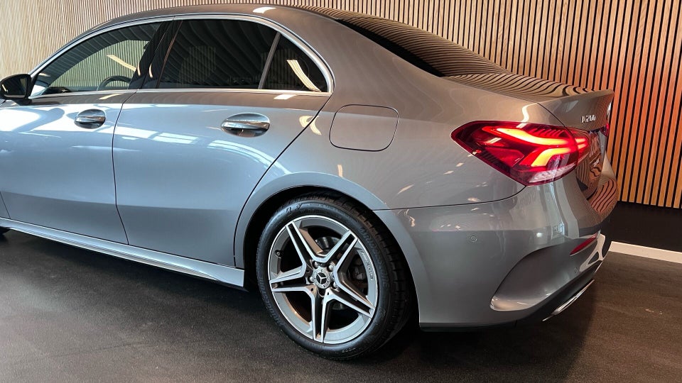 Mercedes A200 1,3 AMG Line 4d