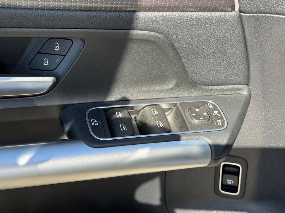 Mercedes EQA250+ Progressive 5d