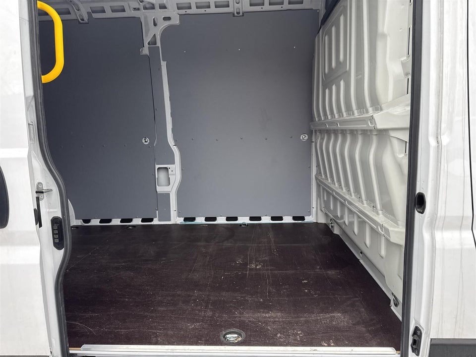 Toyota ProAce Max 110 Comfort Master Kassevogn L3H2