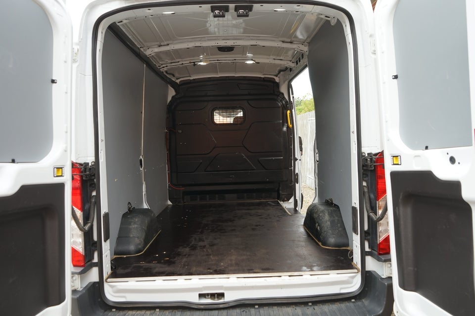Ford Transit 350 L2 Van 2,0 TDCi 130 Trend H2 RWD
