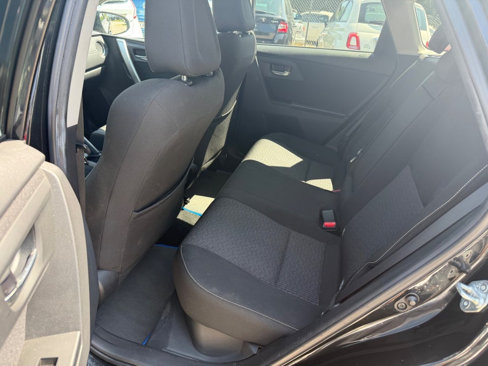 Toyota Auris 1,8 Hybrid H2 Premium Touring Sports CVT 5d