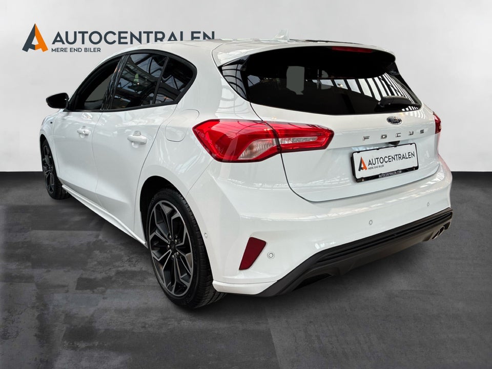 Ford Focus 1,5 EcoBoost ST-Line 5d