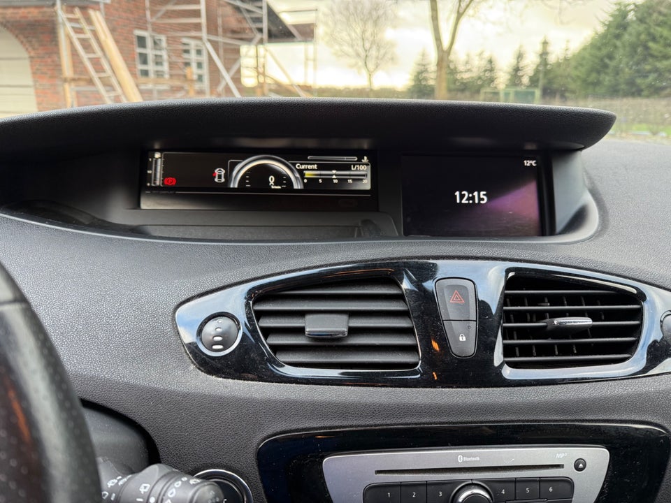 Renault Grand Scenic III 1,2 TCe 130 Bose Edition 7prs 5d