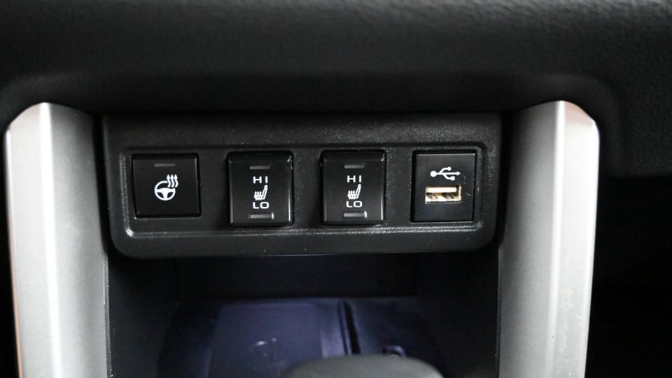 Toyota Corolla Cross 2,0 Hybrid Style CVT 5d