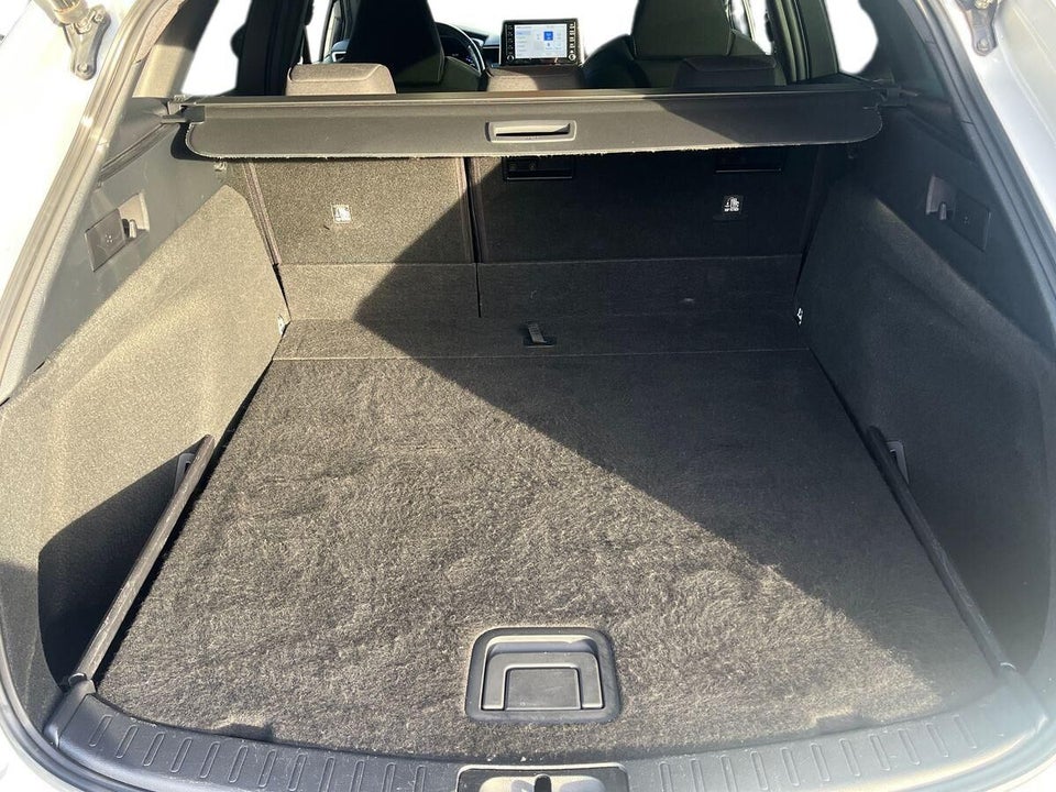 Toyota Corolla 1,8 Hybrid H3 Smart MDS 5d