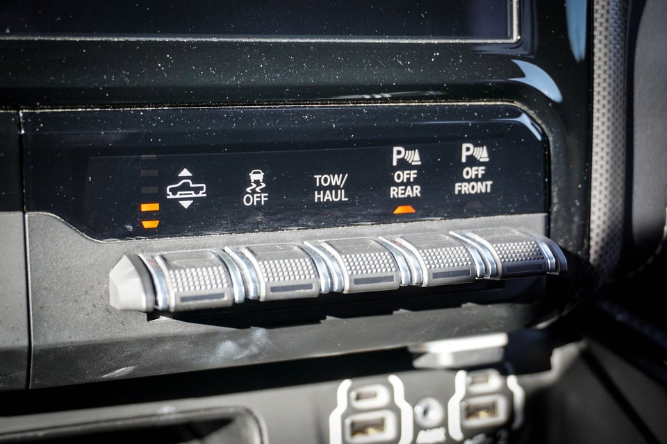 Dodge RAM 1500 5,7 V8 Hemi Limited Night aut. 4d