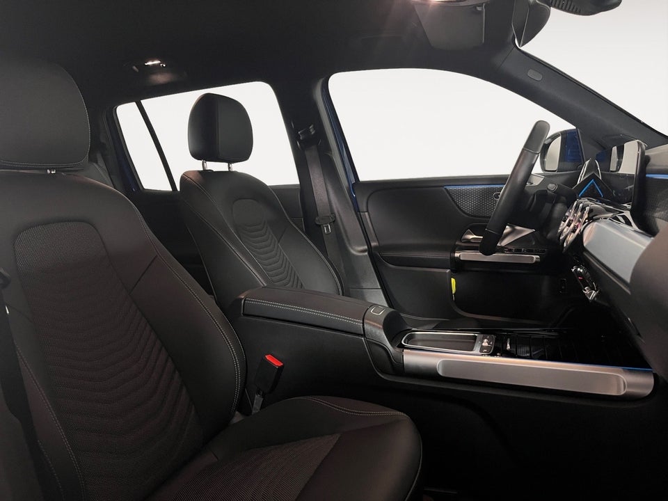 Mercedes EQB250+ Progressive 5d