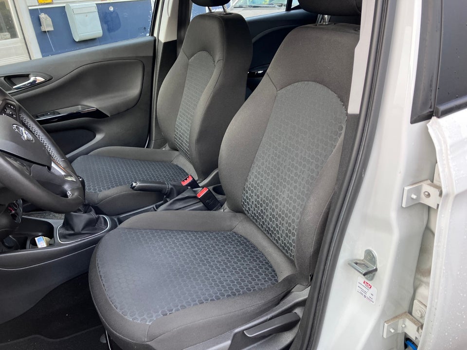 Opel Corsa 1,4 16V Enjoy 5d