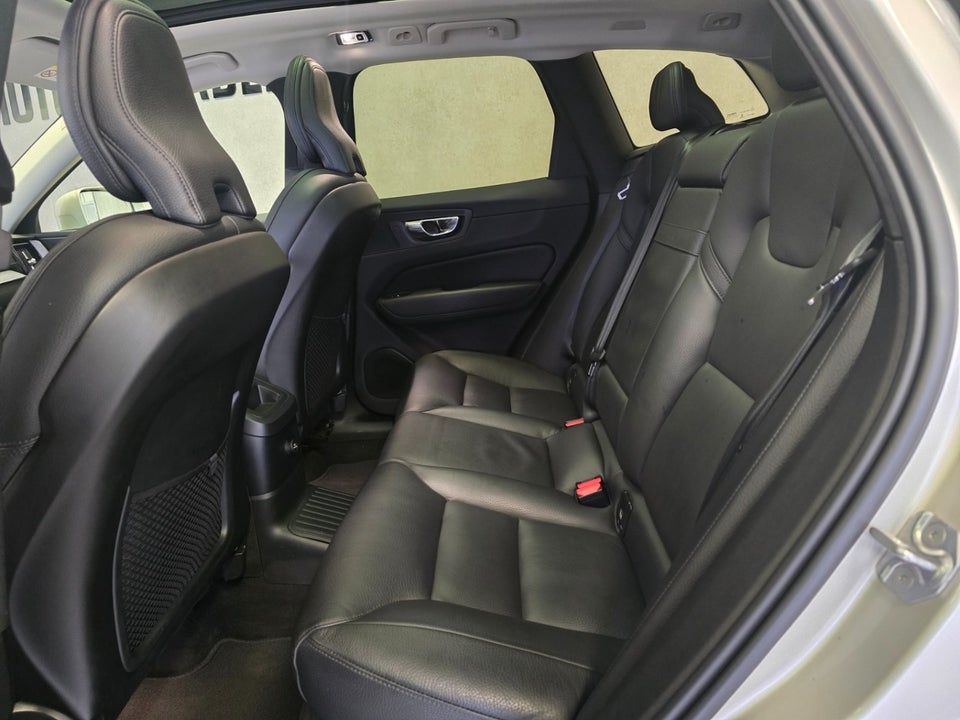 Volvo XC60 2,0 T8 390 Inscription aut. AWD 5d