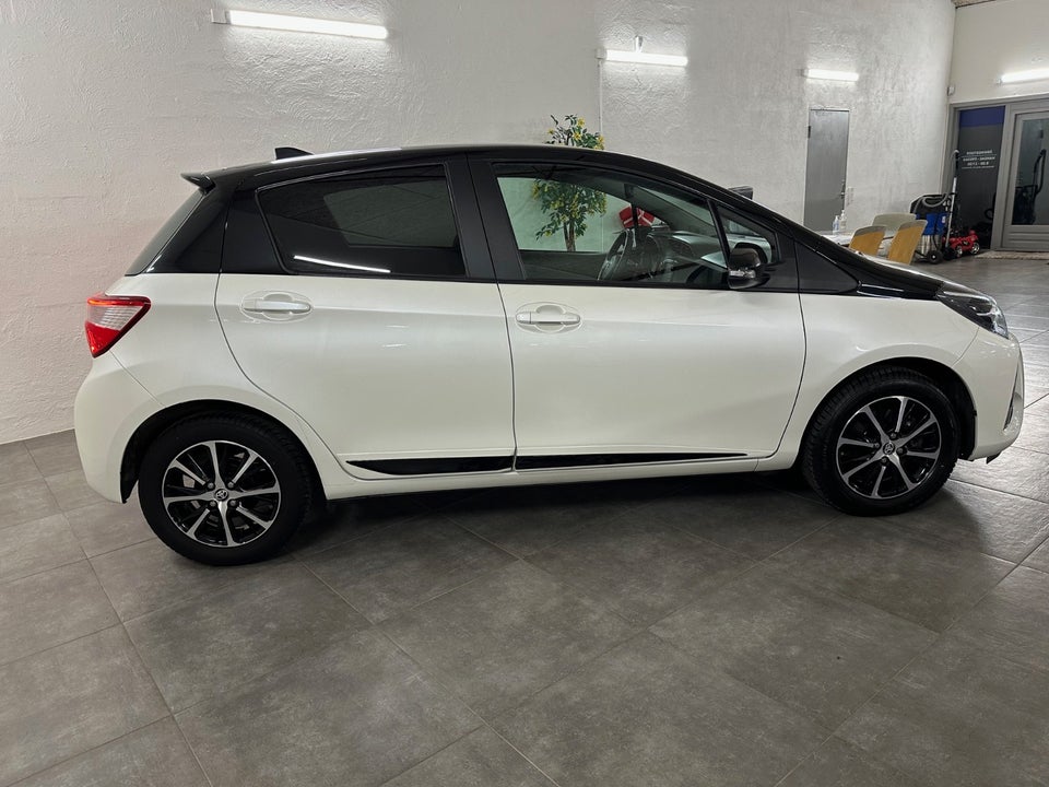 Toyota Yaris 1,5 VVT-iE T3 Smart 5d