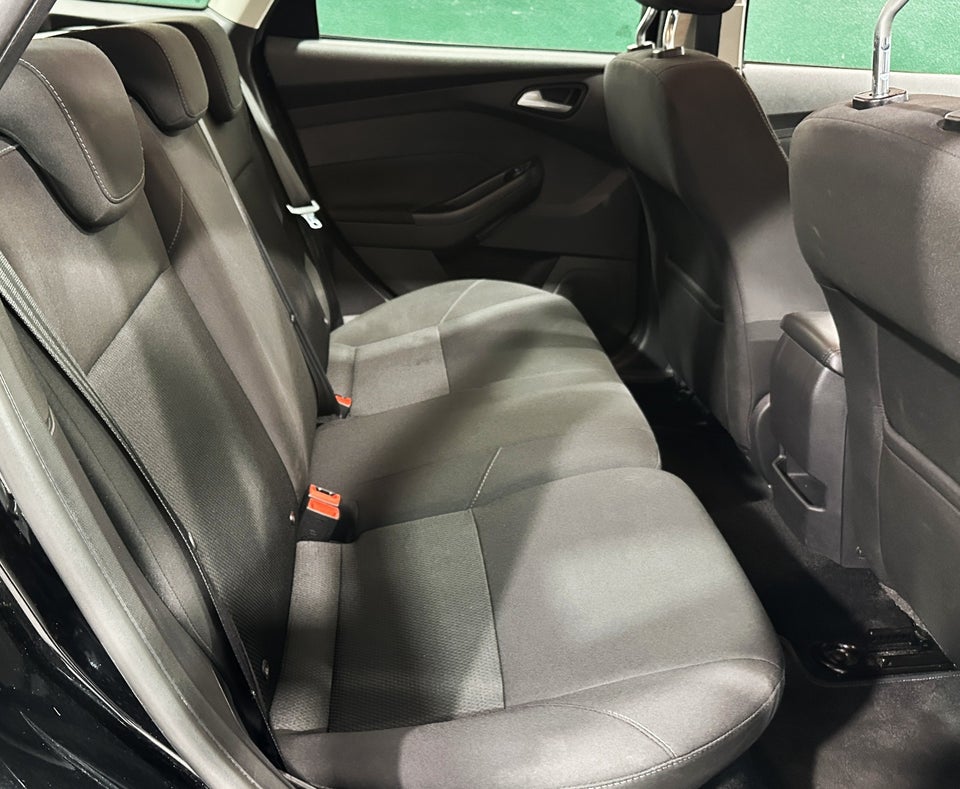 Ford Focus 1,5 TDCi 105 Business stc. ECO 5d
