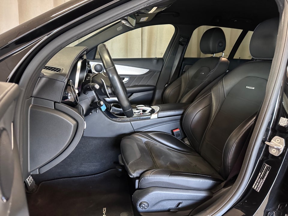 Mercedes C63 4,0 AMG stc. aut. 5d