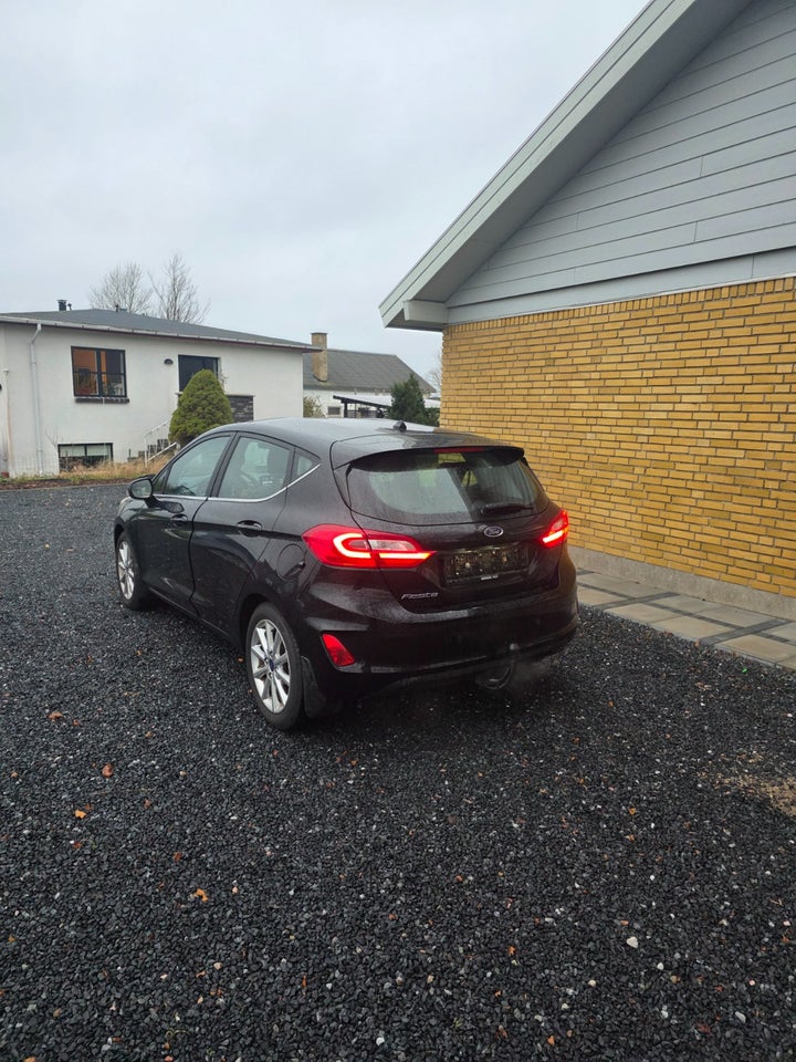 Ford Fiesta 1,0 EcoBoost Titanium 5d