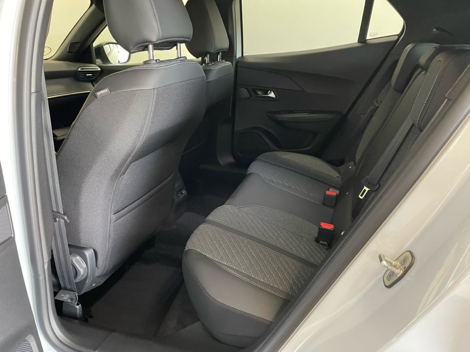 Peugeot 2008 1,2 PureTech 130 Allure EAT8 5d