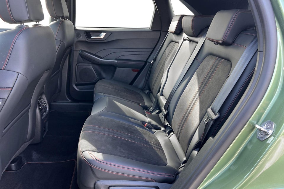 Ford Kuga 2,5 PHEV ST-Line X CVT 5d