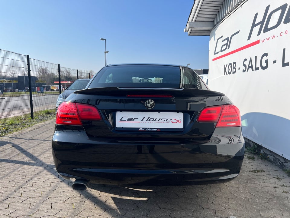 BMW 320d 2,0 Cabriolet aut. 2d