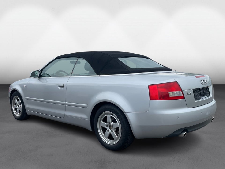 Audi A4 3,0 V6 Cabriolet Multitr. 2d
