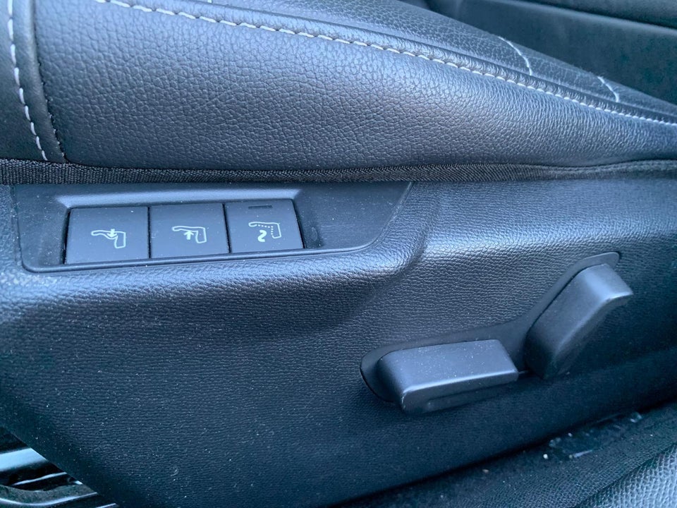 Citroën ë-C4 50 Shine Sport 5d