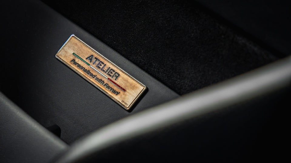 Ferrari SF90 Spider 4,0 DCT 2d