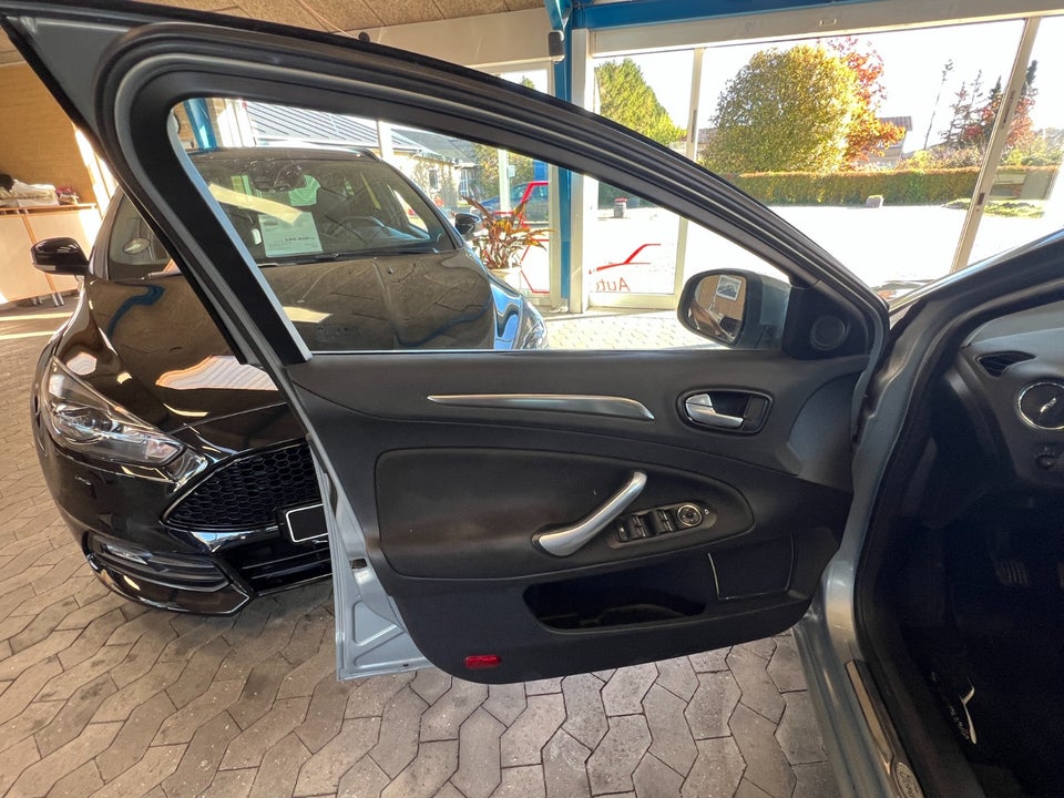 Ford Mondeo 2,0 TDCi 140 Titanium 5d