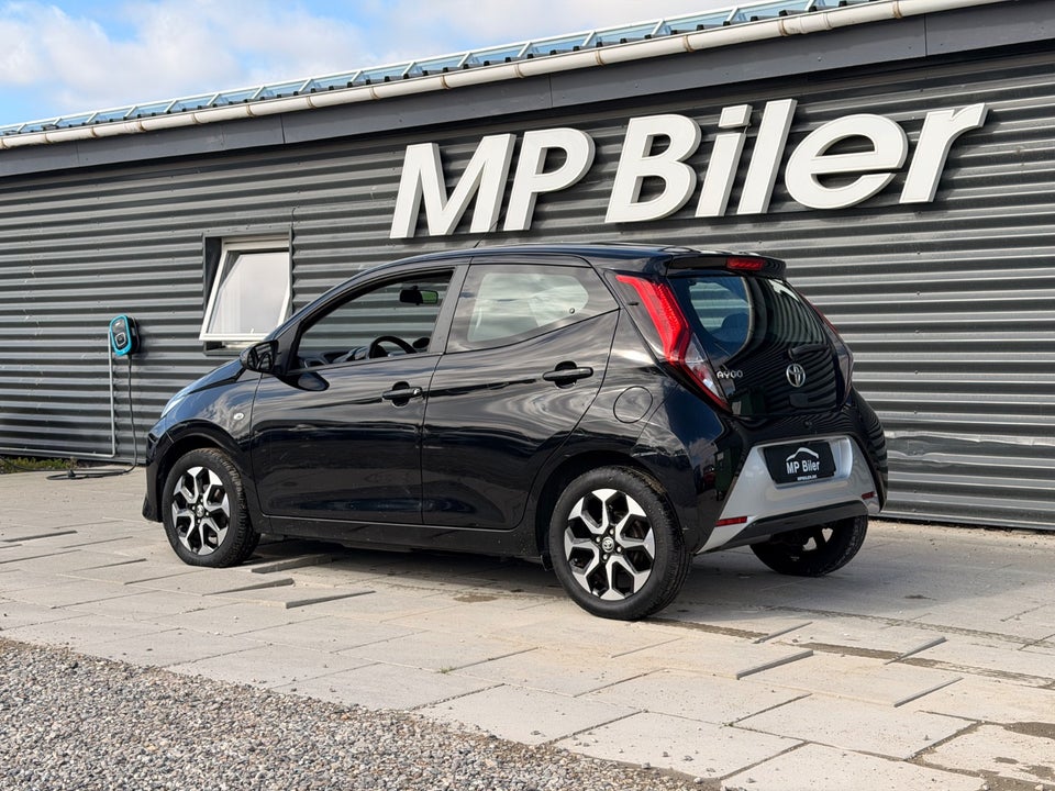 Toyota Aygo 1,0 VVT-i x-clusiv 5d