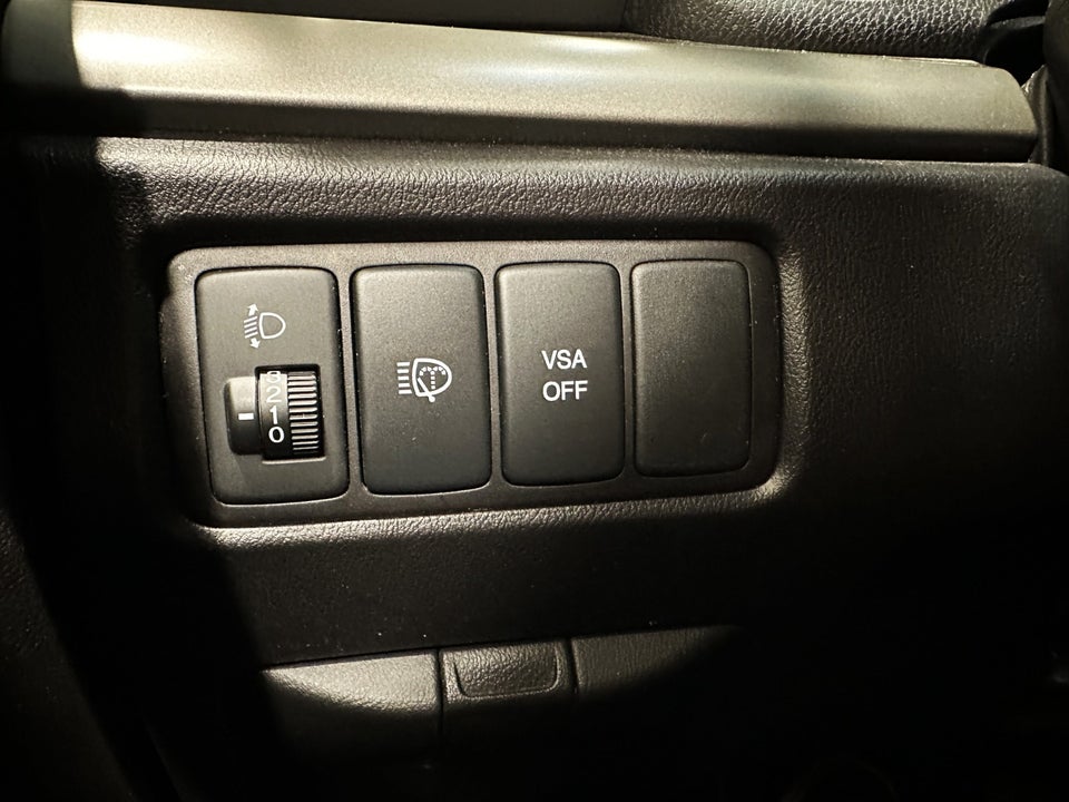 Honda Accord 2,2 i-DTEC Elegance 4d