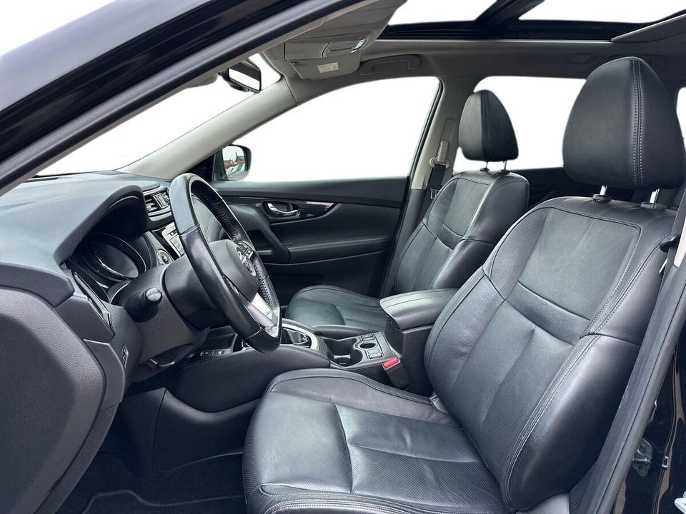 Nissan X-Trail 1,6 Dig-T 163 Tekna 5d