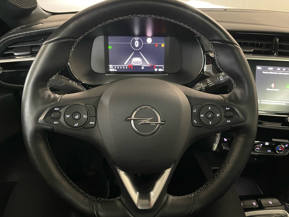 Opel Corsa 1,2 T 100 Black 5d