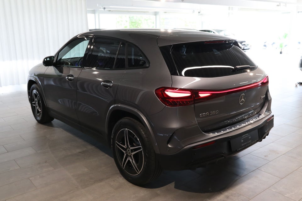 Mercedes EQA350 AMG Line Premium 4Matic 5d
