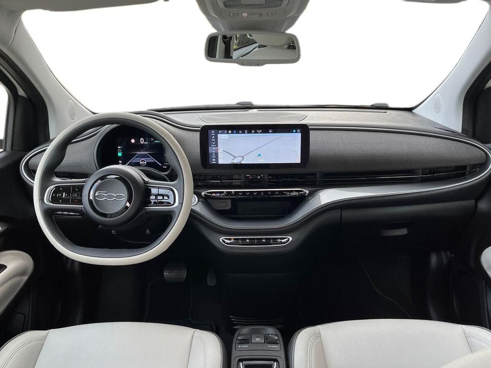 Fiat 500e 42 la Prima by Bocelli 3d