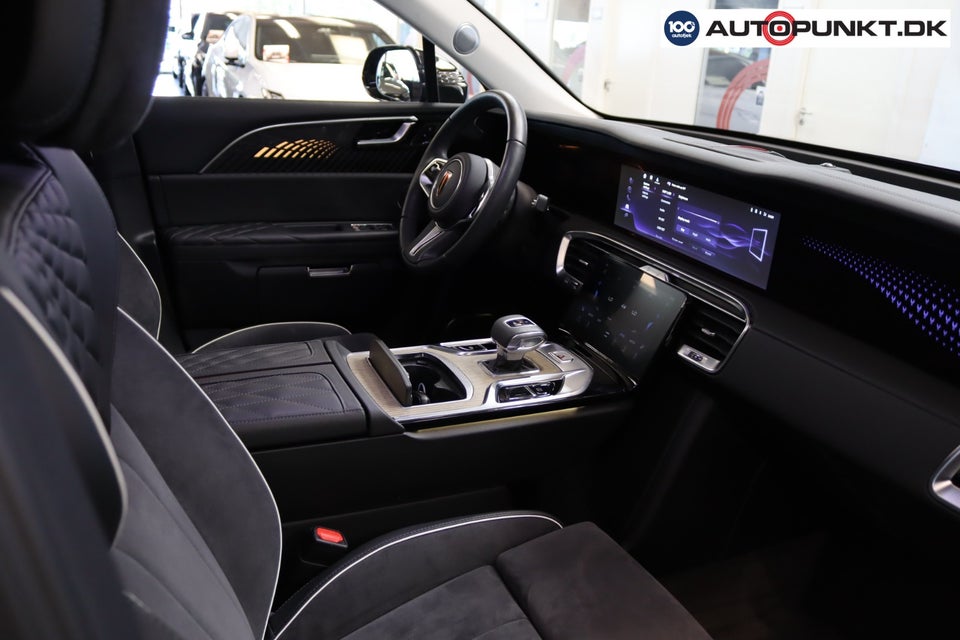 Hongqi E-HS9 99 Premium 5d