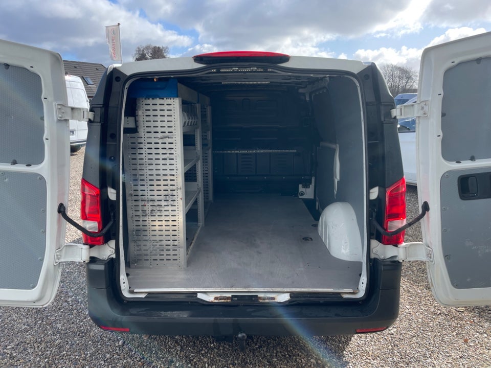 Mercedes Vito 114 2,2 CDi More L