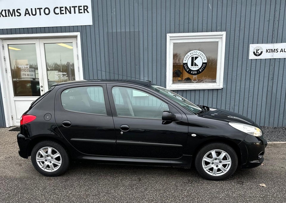 Peugeot 206+ 1,4 Active 5d