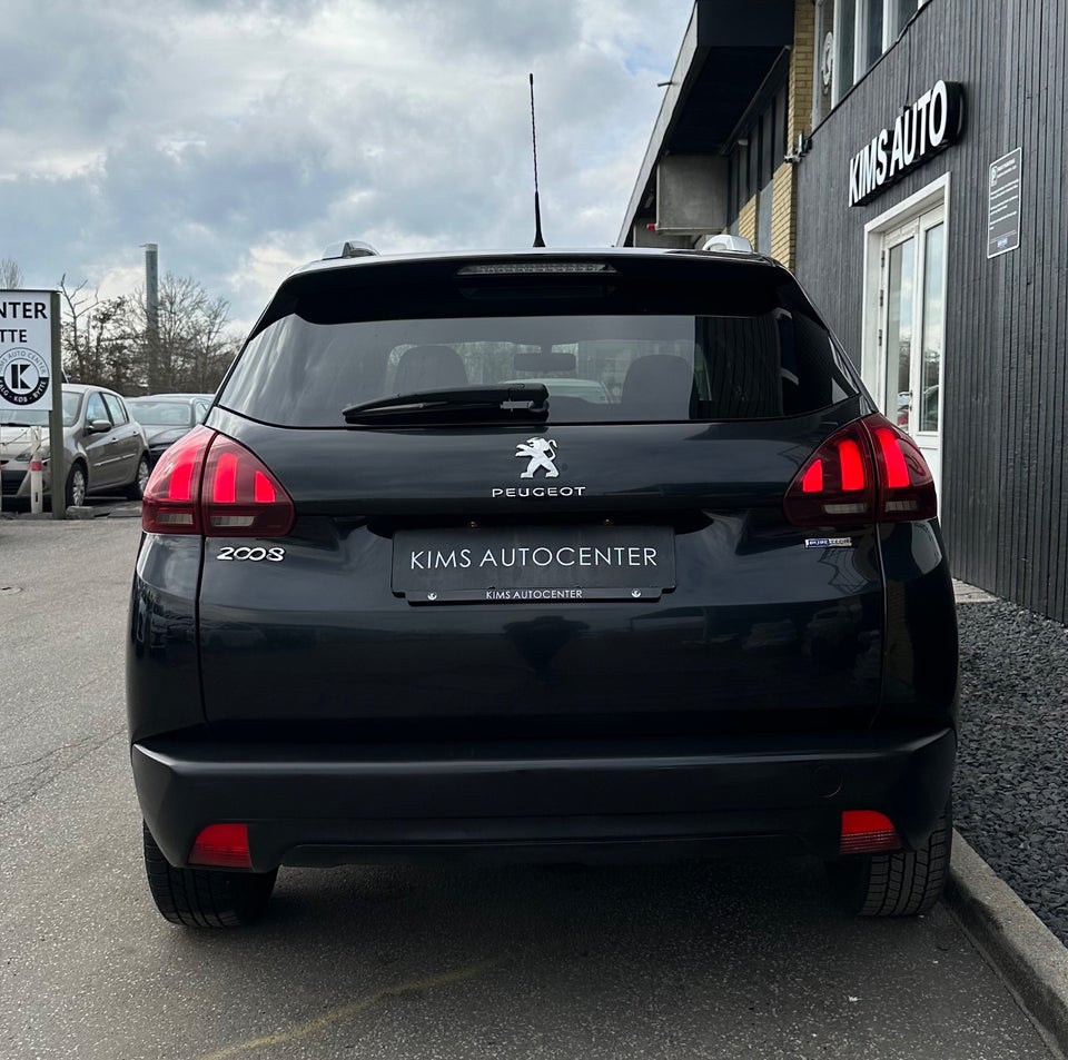 Peugeot 2008 1,2 VTi 82 Winter Edition 5d