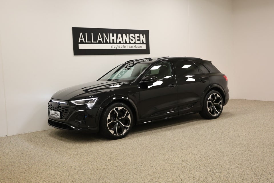 Audi SQ8 e-tron quattro 5d