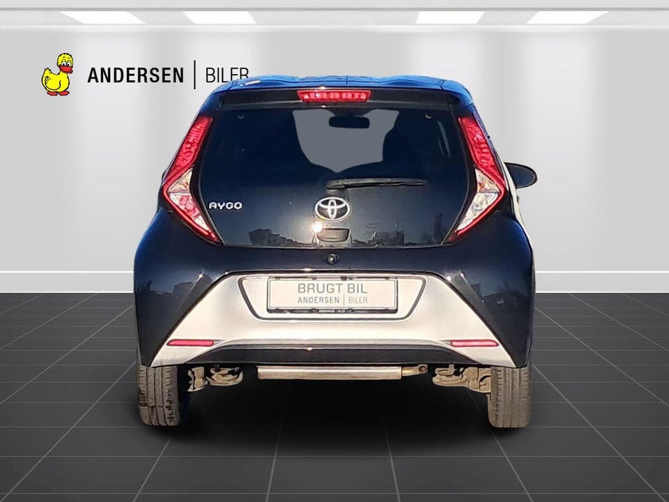 Toyota Aygo 1,0 VVT-i x-press 5d