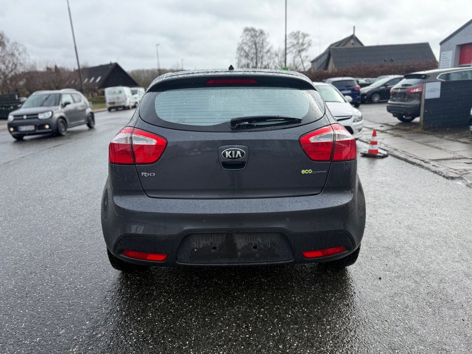 Kia Rio 1,2 CVVT Style+ 5d