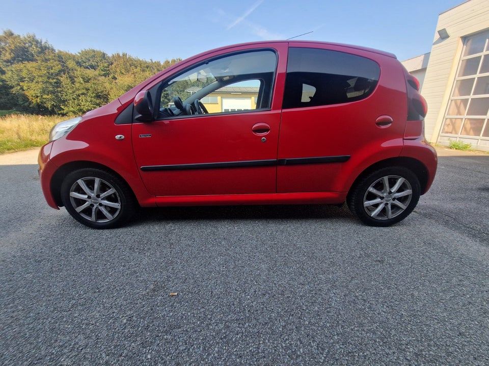 Peugeot 107 1,0  5d